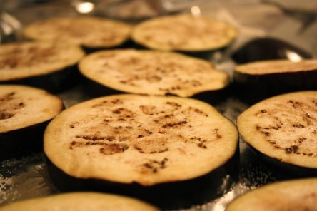 sliced-eggplant-683119_960_720.jpg