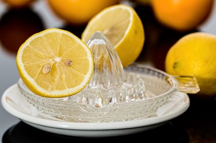lemon-squeezer-609273_1280.jpg